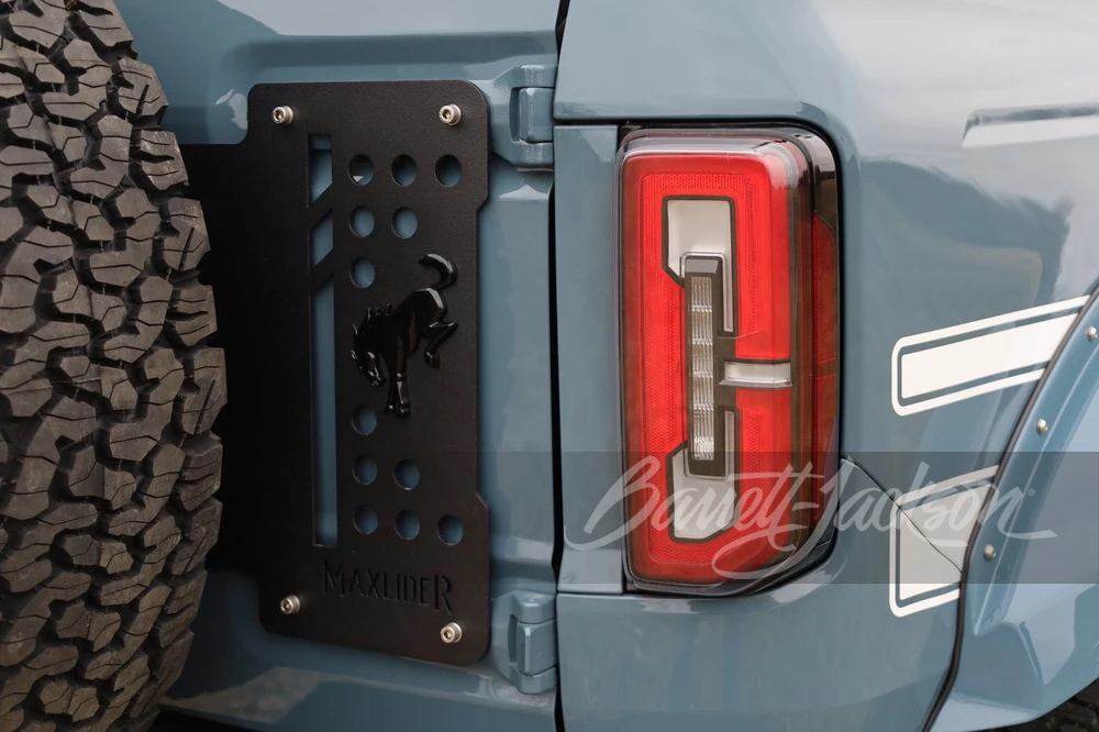 2022 Ford Bronco 6th Gen - Image 16 of 18