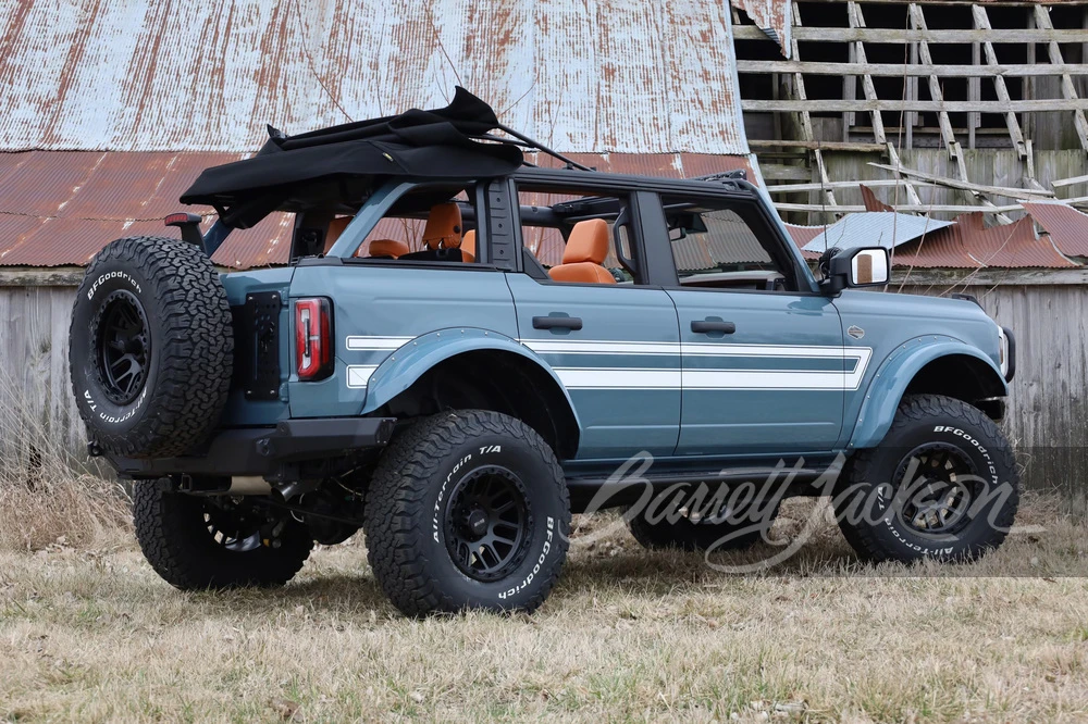 2022 Ford Bronco 6th Gen - Image 17 of 18