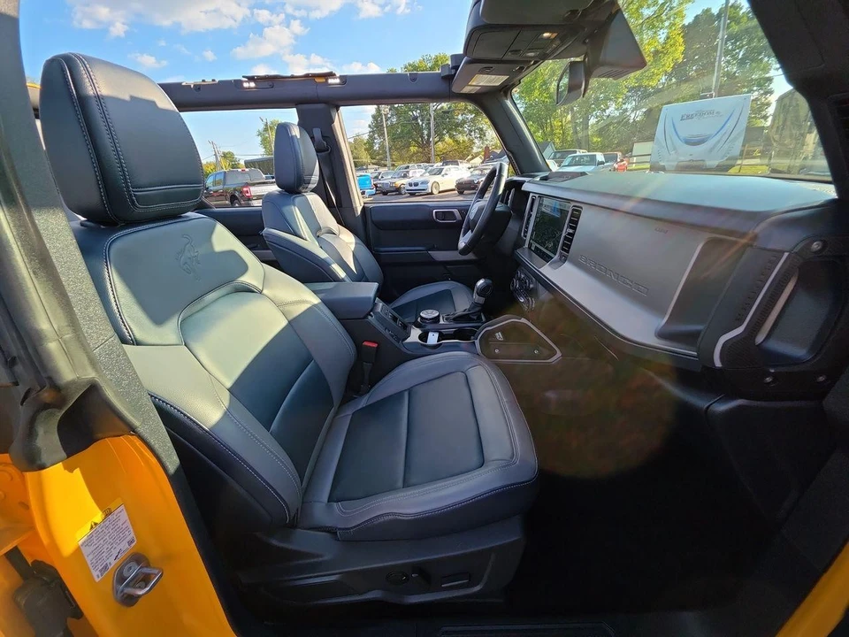 2022 Ford Bronco 6th Gen - Image 8 of 29