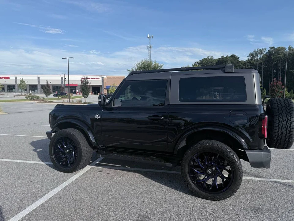 2022 Ford Bronco 6th Gen - Image 11 of 24