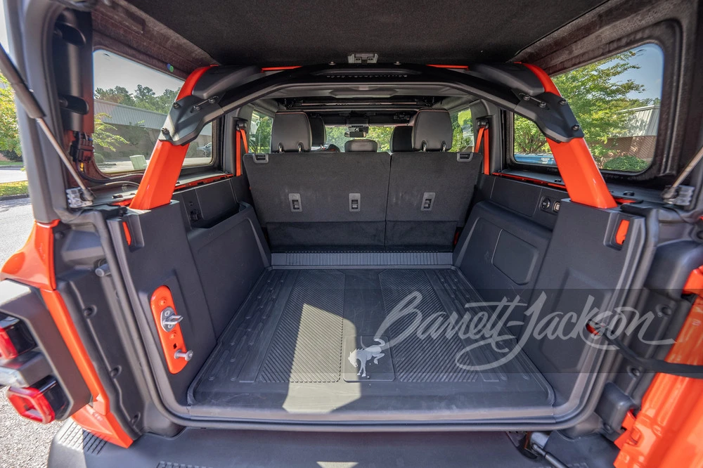 2022 Ford Bronco Raptor 6th Gen - Image 18 of 31