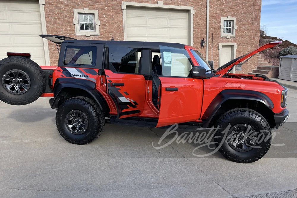 2022 Ford Bronco Raptor 6th Gen - Image 26 of 28