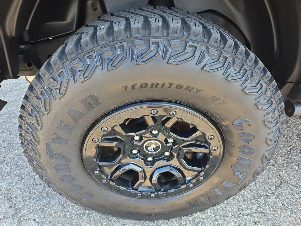 2022 Ford Bronco 6th Gen - Image 17 of 21