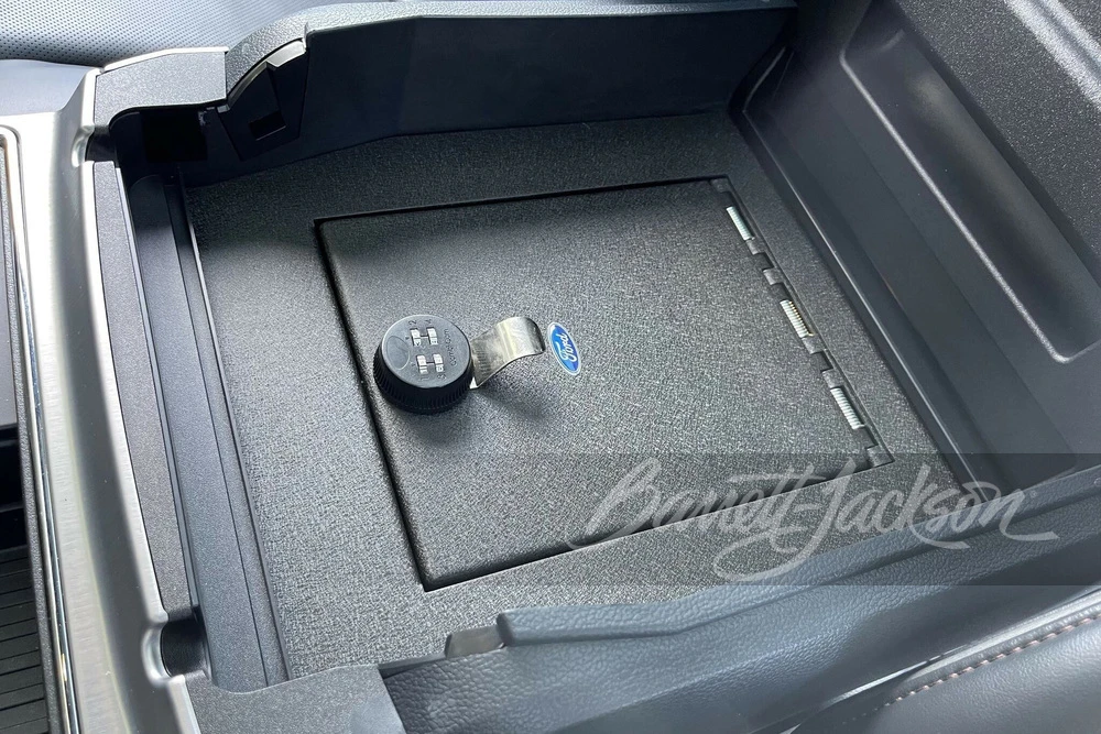 2022 Ford Super Duty 4th Gen - Image 16 of 31