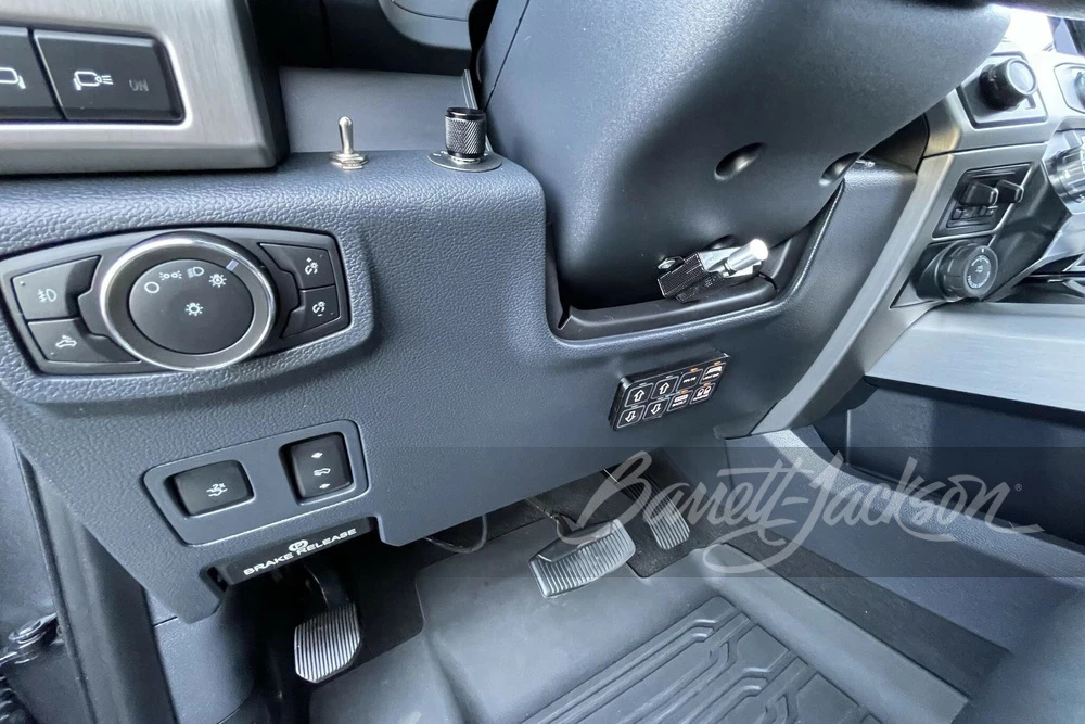2022 Ford Super Duty 4th Gen - Image 11 of 31