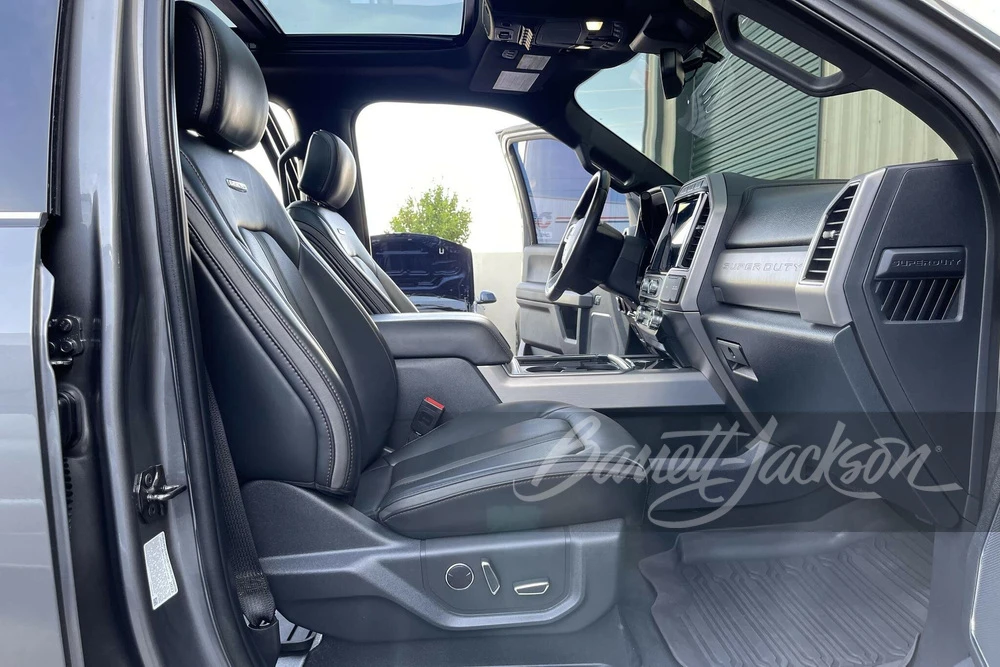 2022 Ford Super Duty 4th Gen - Image 15 of 31