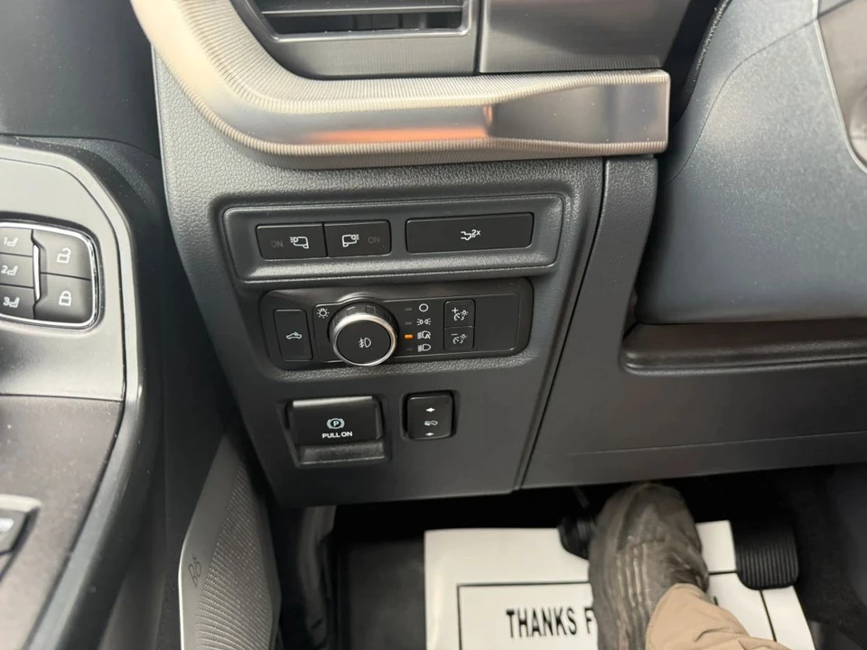 2022 Ford F-150 14th Gen - Image 17 of 24