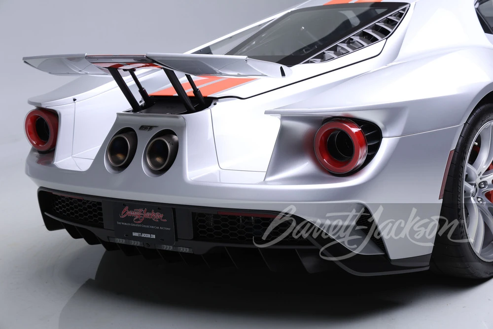 2022 Ford GT 2nd Gen - Image 12 of 31
