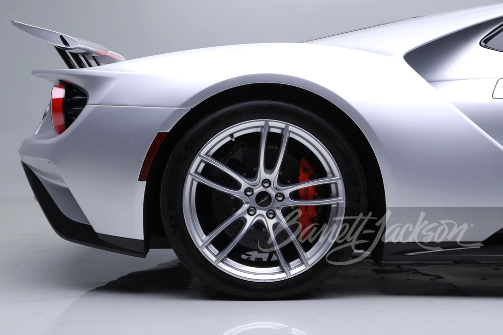 2022 Ford GT 2nd Gen - Image 24 of 31