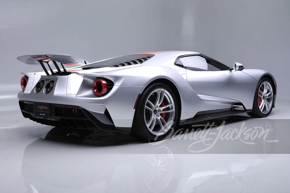 2022 Ford GT 2nd Gen - Image 2 of 31