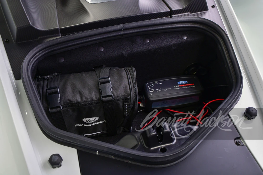 2022 Ford GT 2nd Gen - Image 12 of 19