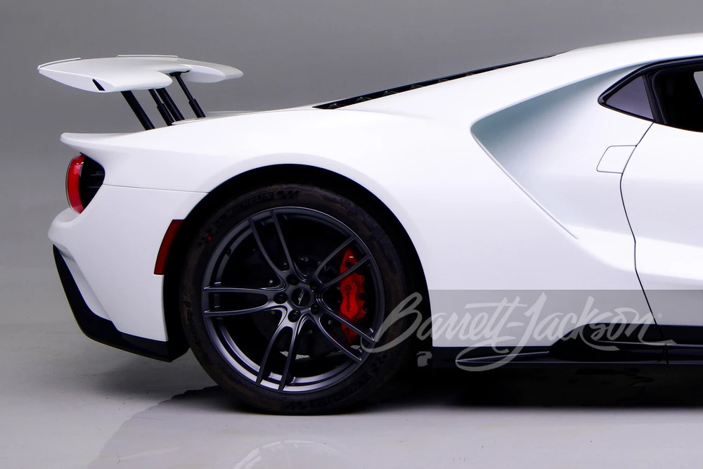 2022 Ford GT 2nd Gen - Image 14 of 19