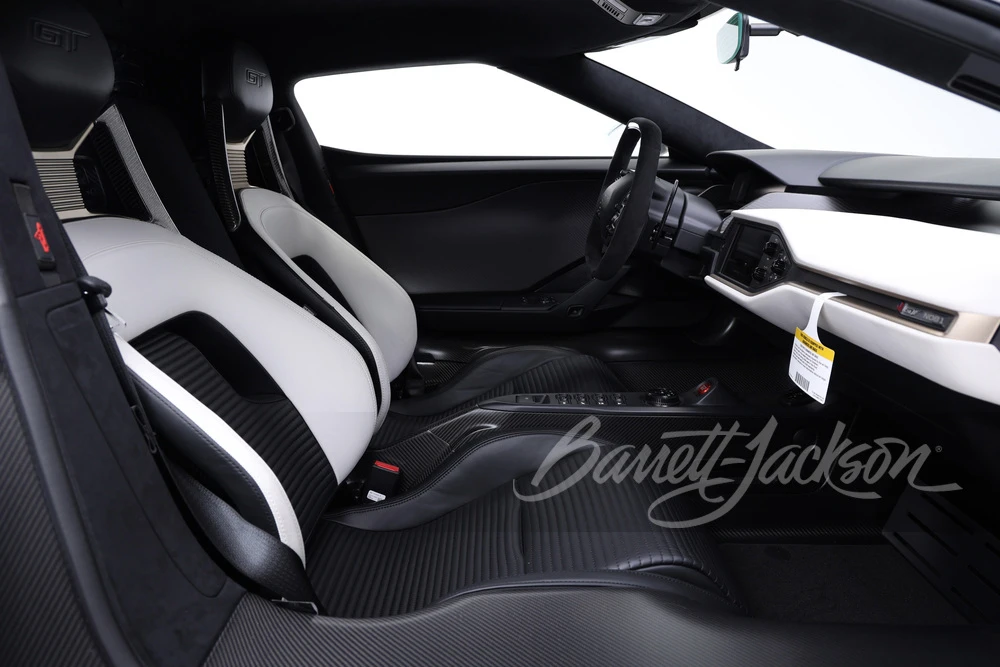 2022 Ford GT 2nd Gen - Image 19 of 31