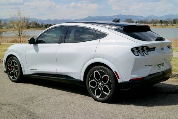 2022 Ford Mustang Mach-E - Image 9 of 21