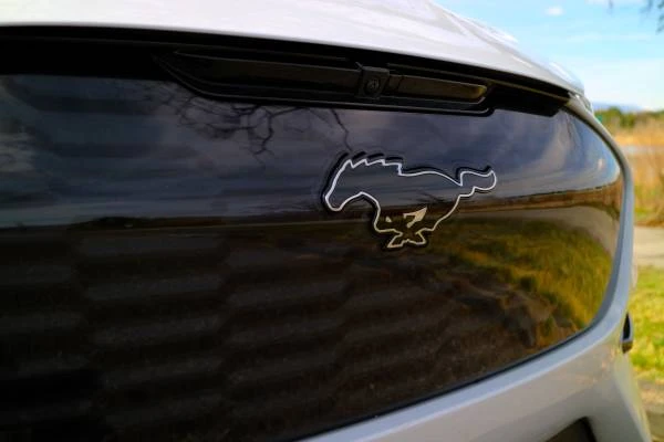 2022 Ford Mustang Mach-E - Image 2 of 21