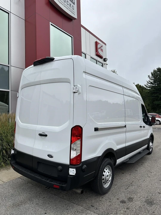 2022 Ford Transit - Image 8 of 17