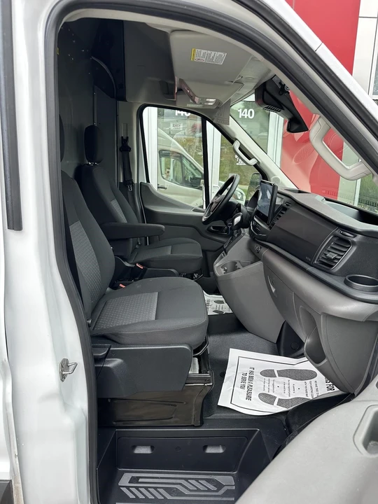 2022 Ford Transit - Image 5 of 17