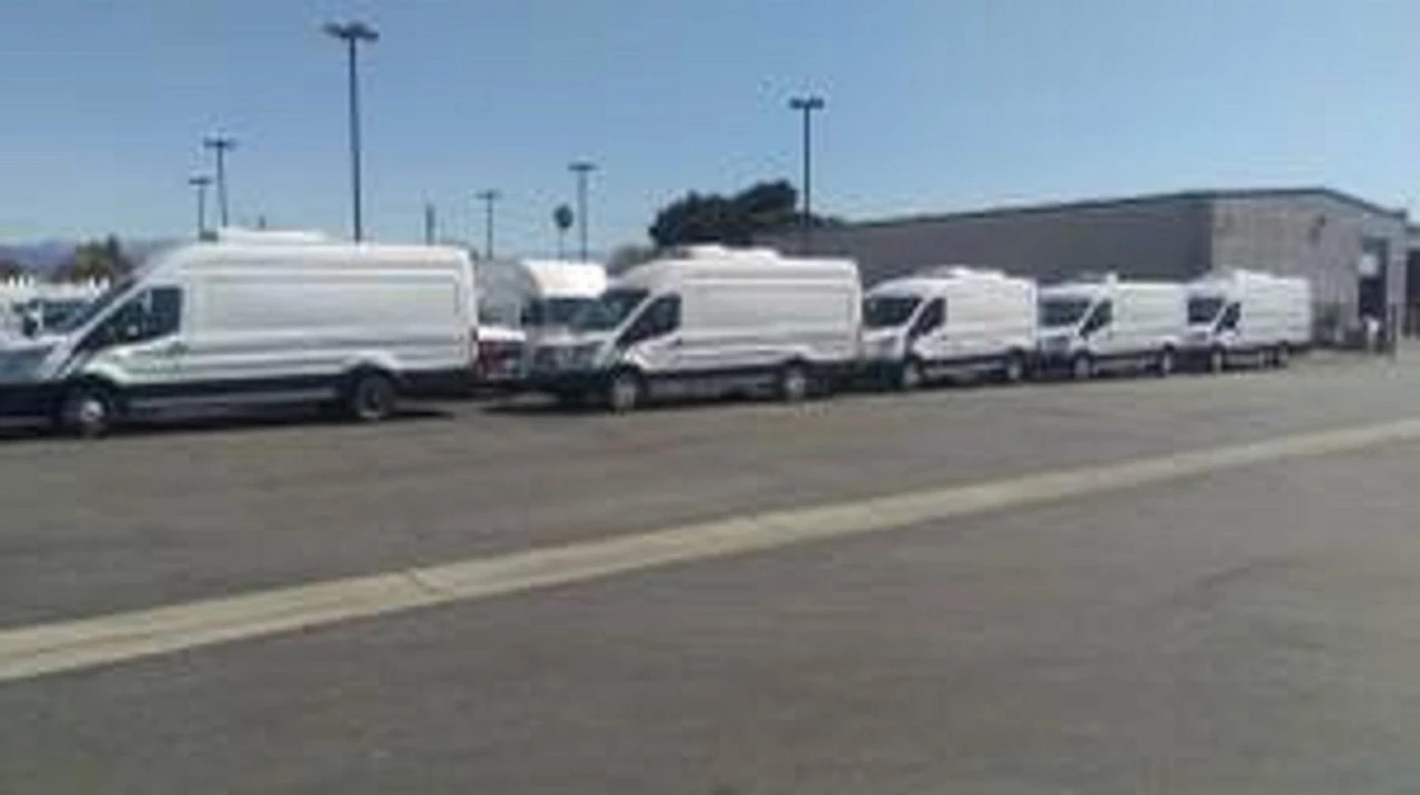 2022 Ford Transit - Image 9 of 12