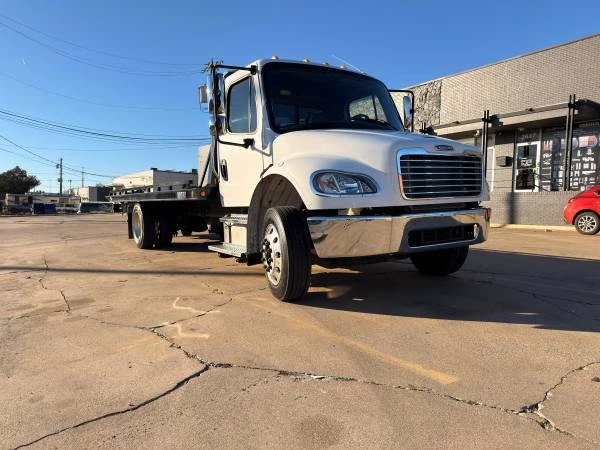 2022 Freightliner - Image 12 of 19