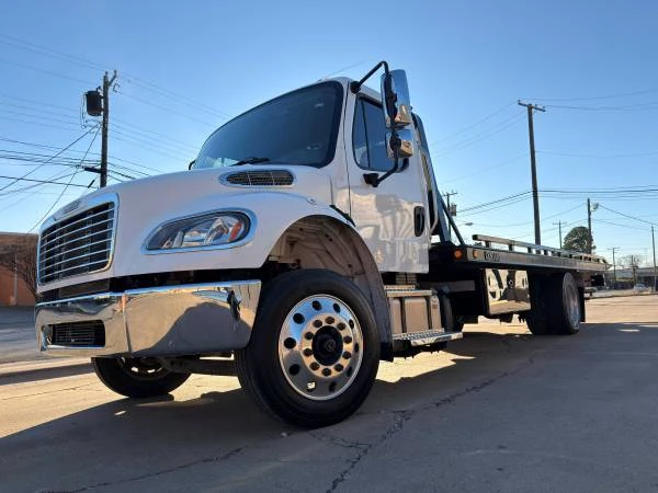 2022 Freightliner - Image 14 of 19