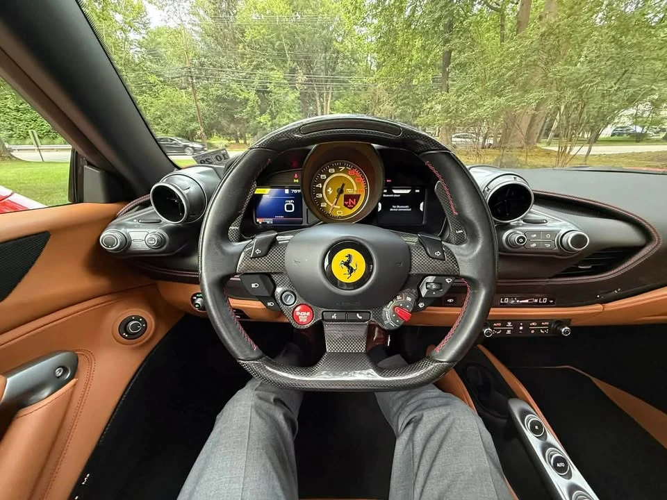2022 Ferrari F8 Spider - Image 6 of 8