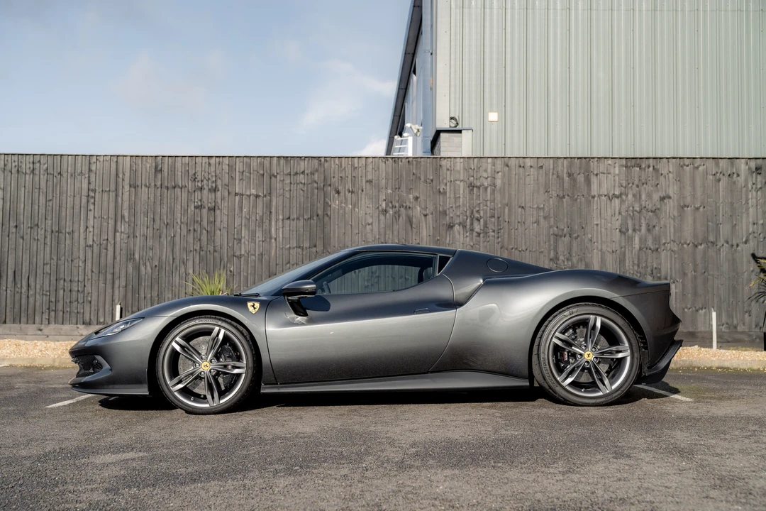 2022 Ferrari 296 GTB - Image 9 of 31