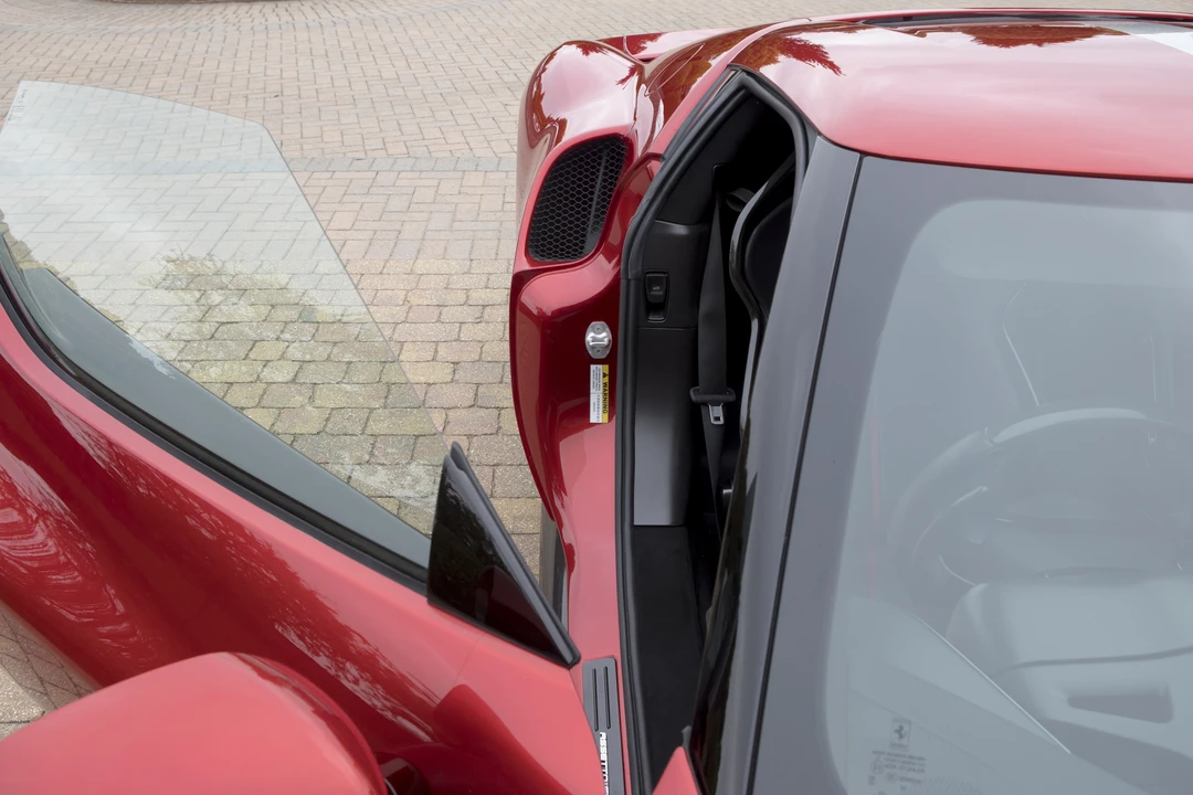 2022 Ferrari 296 GTB - Image 19 of 31