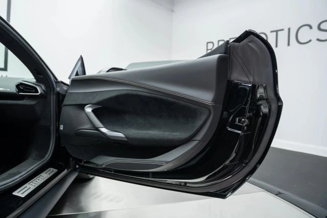 2022 Ferrari 296 GTB - Image 27 of 31
