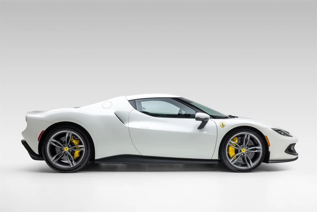 2022 Ferrari 296 GTB - Image 9 of 31