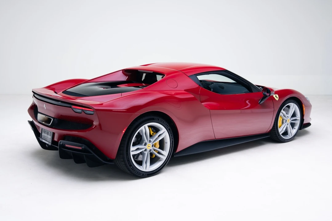 2022 Ferrari 296 GTB - Image 5 of 12