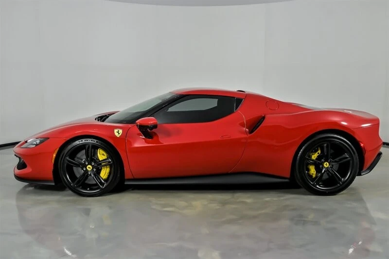 2022 Ferrari - Image 5 of 31