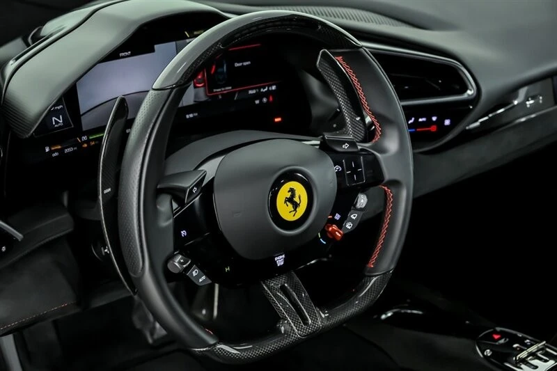 2022 Ferrari - Image 23 of 31
