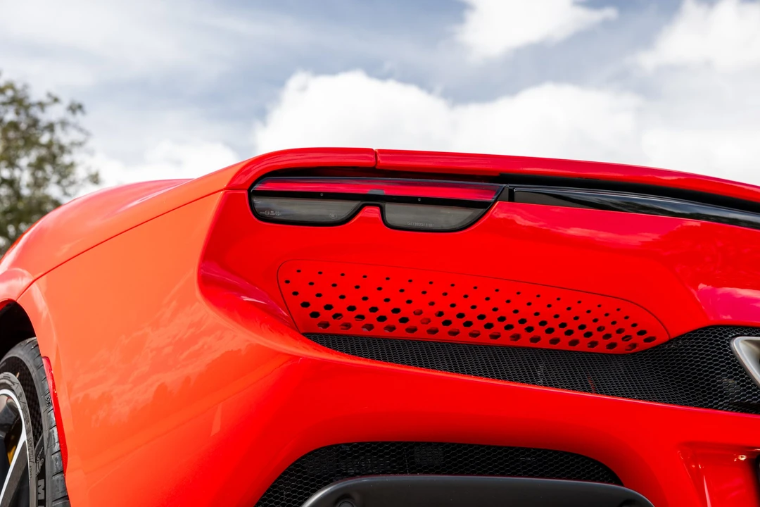 2022 Ferrari 296 GTB - Image 21 of 31