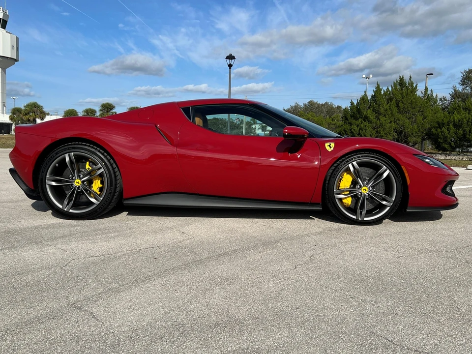 2022 Ferrari 296 GTB - Image 16 of 31