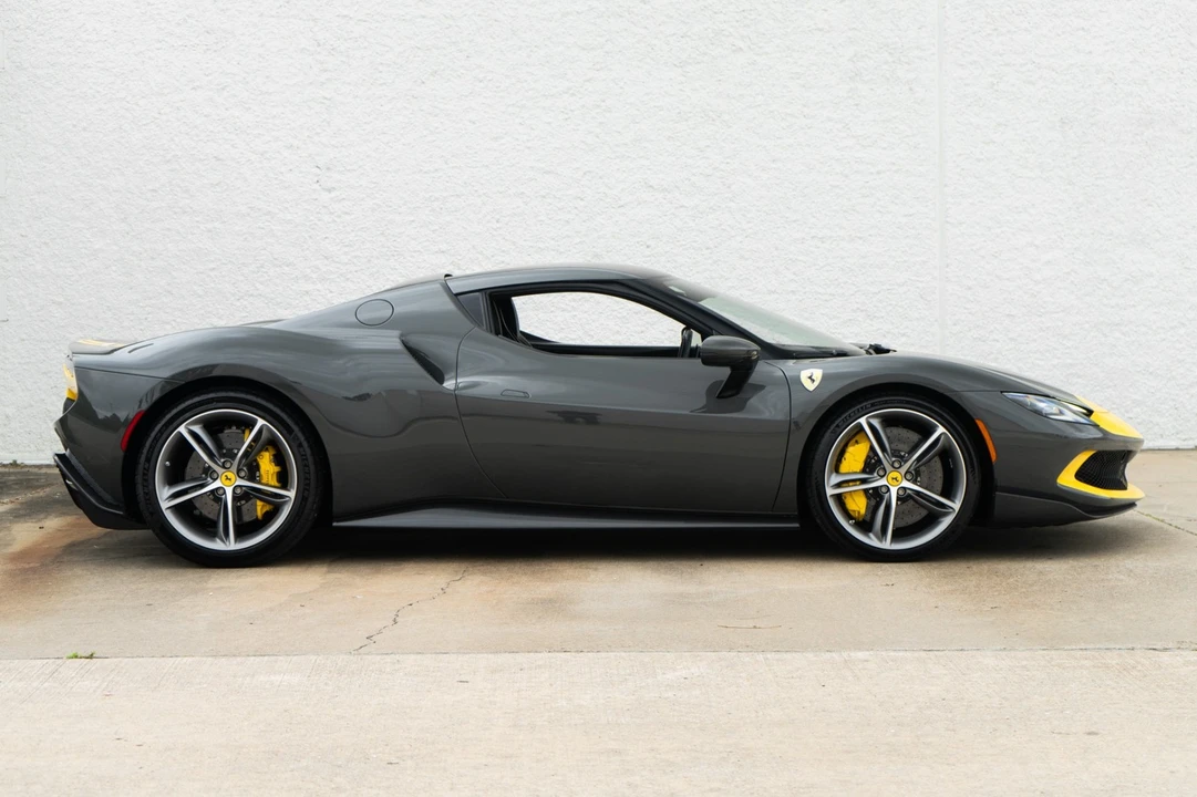 2022 Ferrari 296 GTB - Image 8 of 31