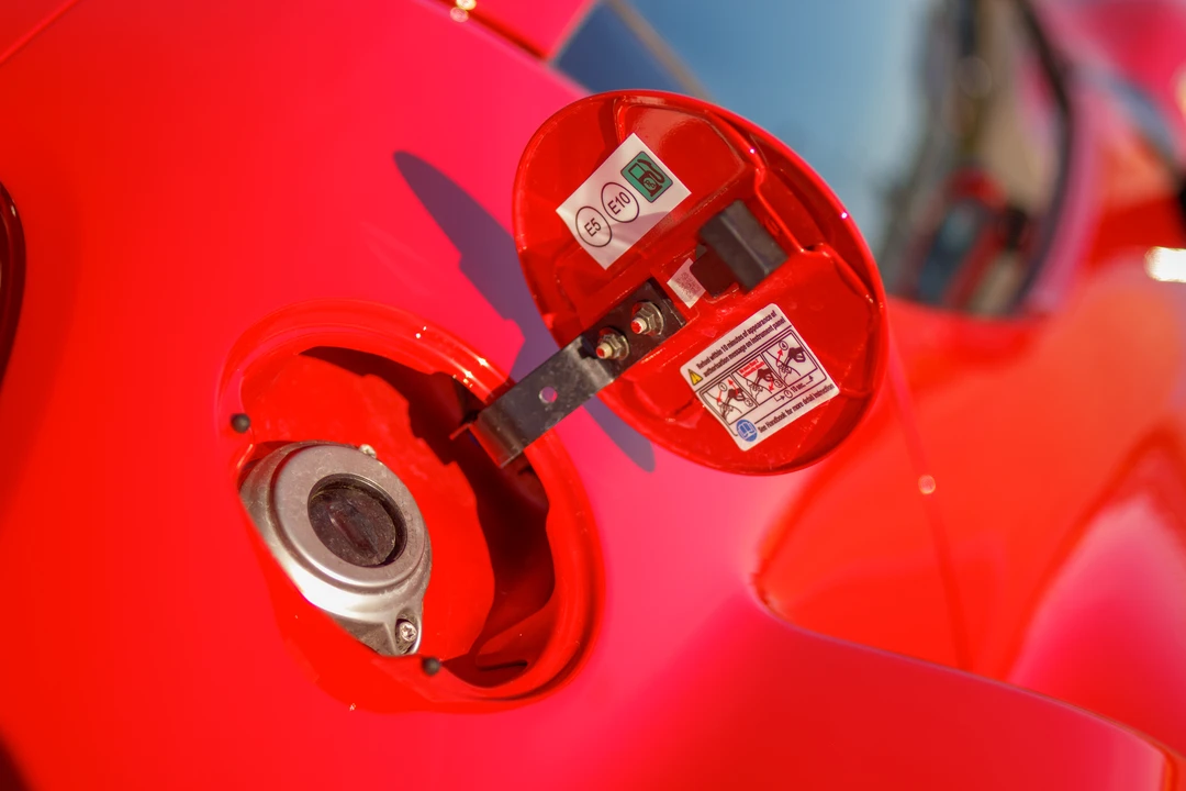 2022 Ferrari 296 GTB - Image 21 of 31