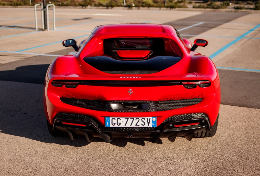 2022 Ferrari 296 GTB - Image 7 of 31