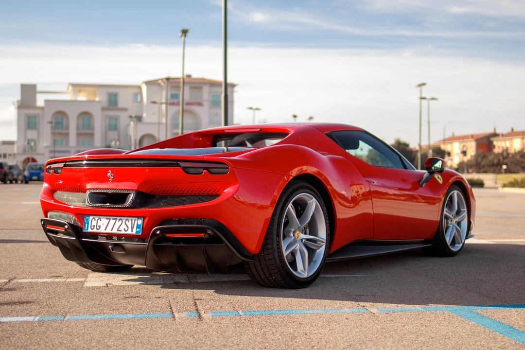 2022 Ferrari 296 GTB - Image 6 of 31