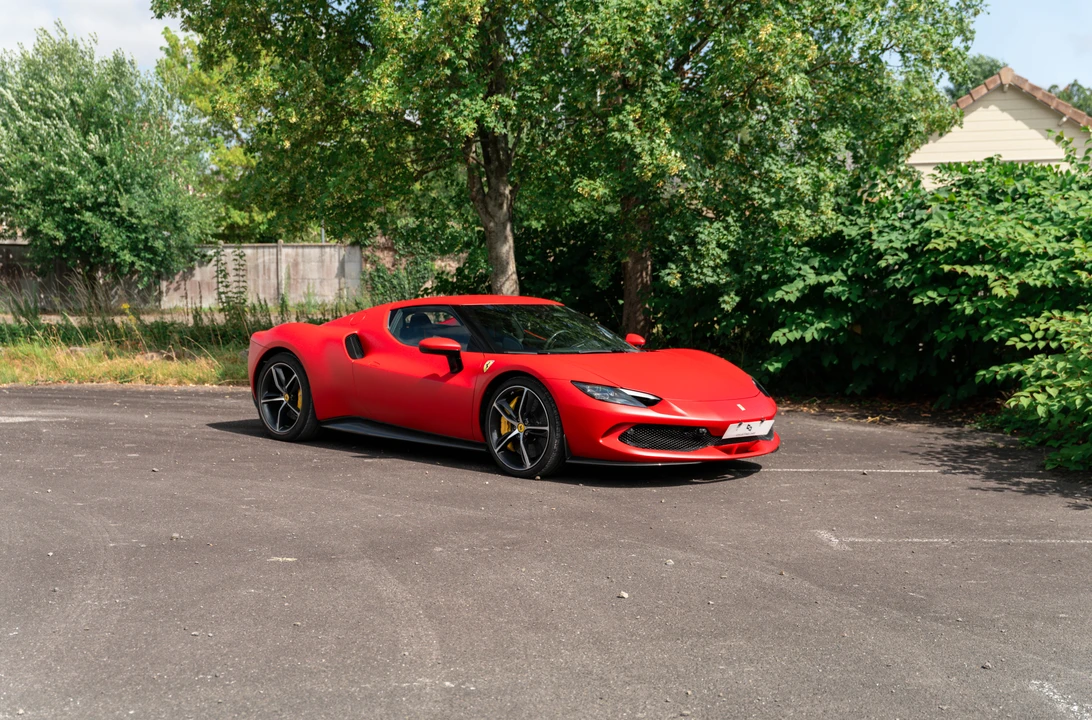2022 Ferrari 296 GTB - Image 8 of 31