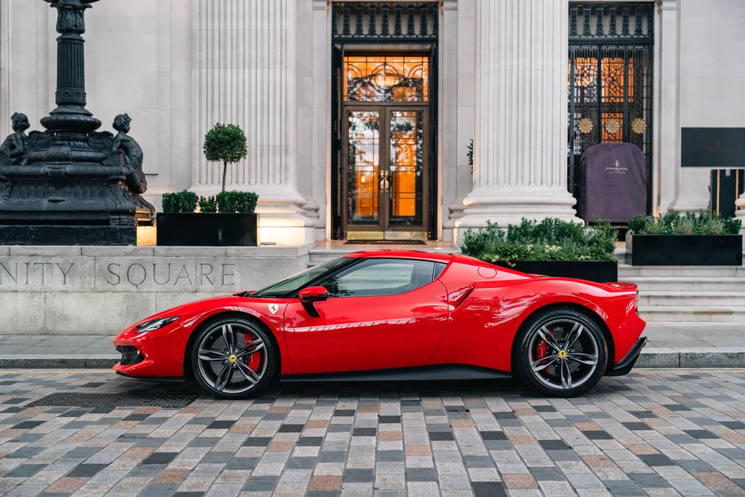 2022 Ferrari 296 GTB - Image 9 of 31