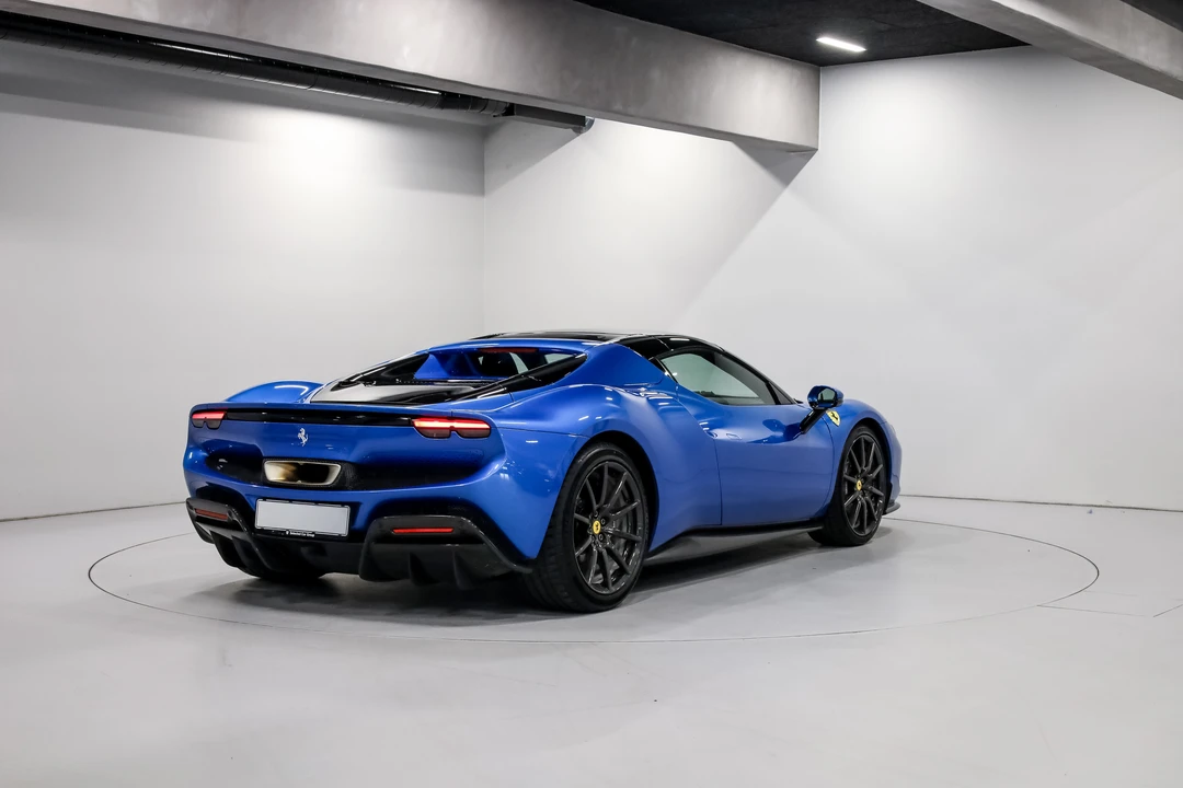 2022 Ferrari 296 GTS - Image 5 of 31