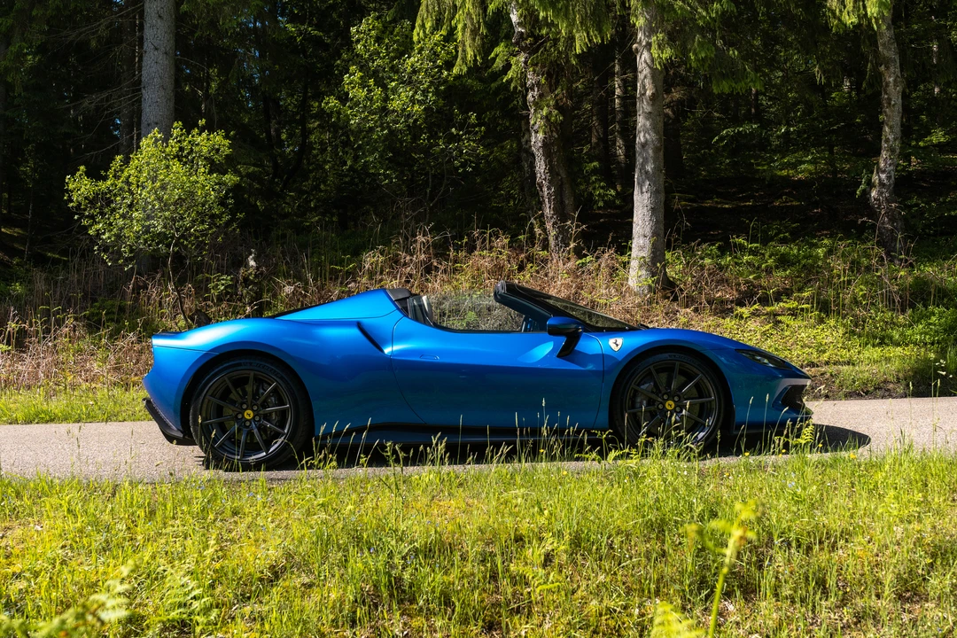 2022 Ferrari 296 GTS - Image 16 of 31
