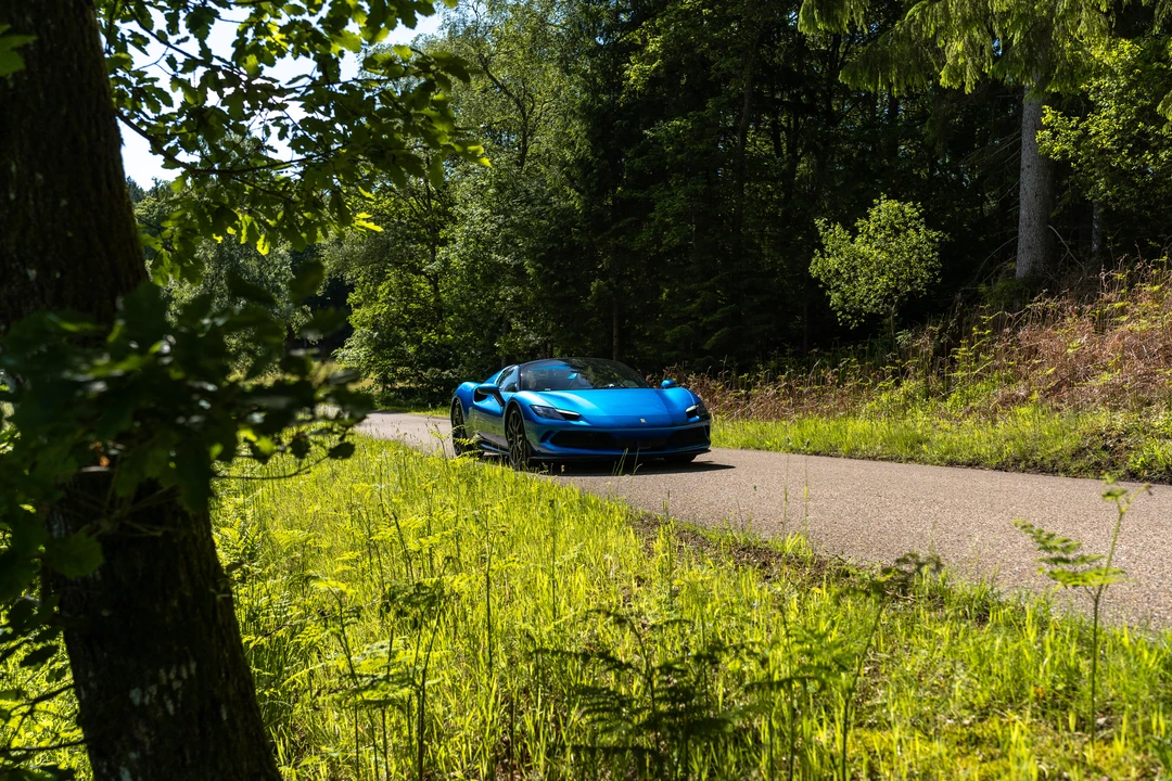 2022 Ferrari 296 GTS - Image 19 of 31