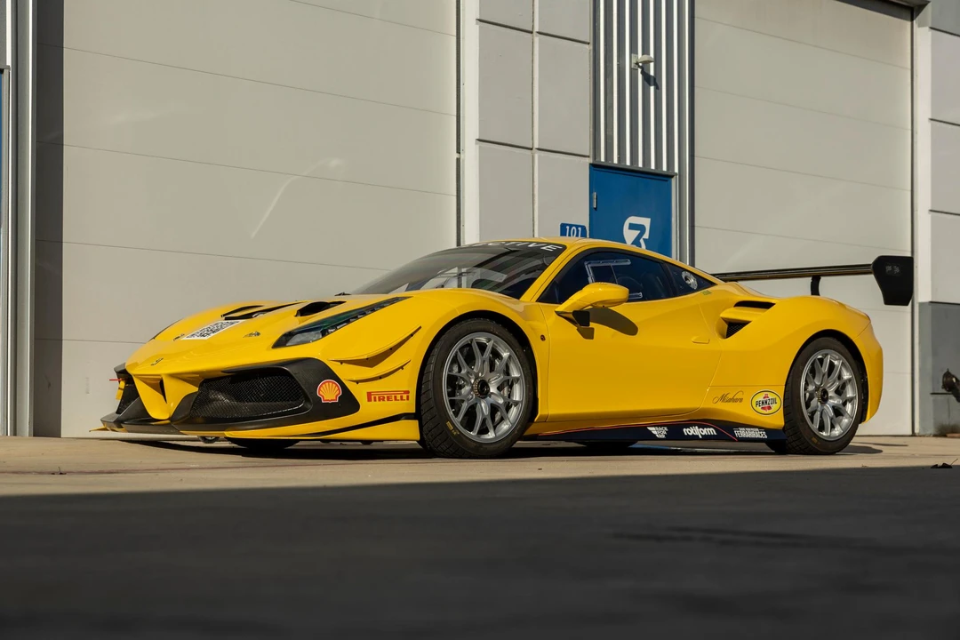 2022 Ferrari 488 - Image 3 of 31