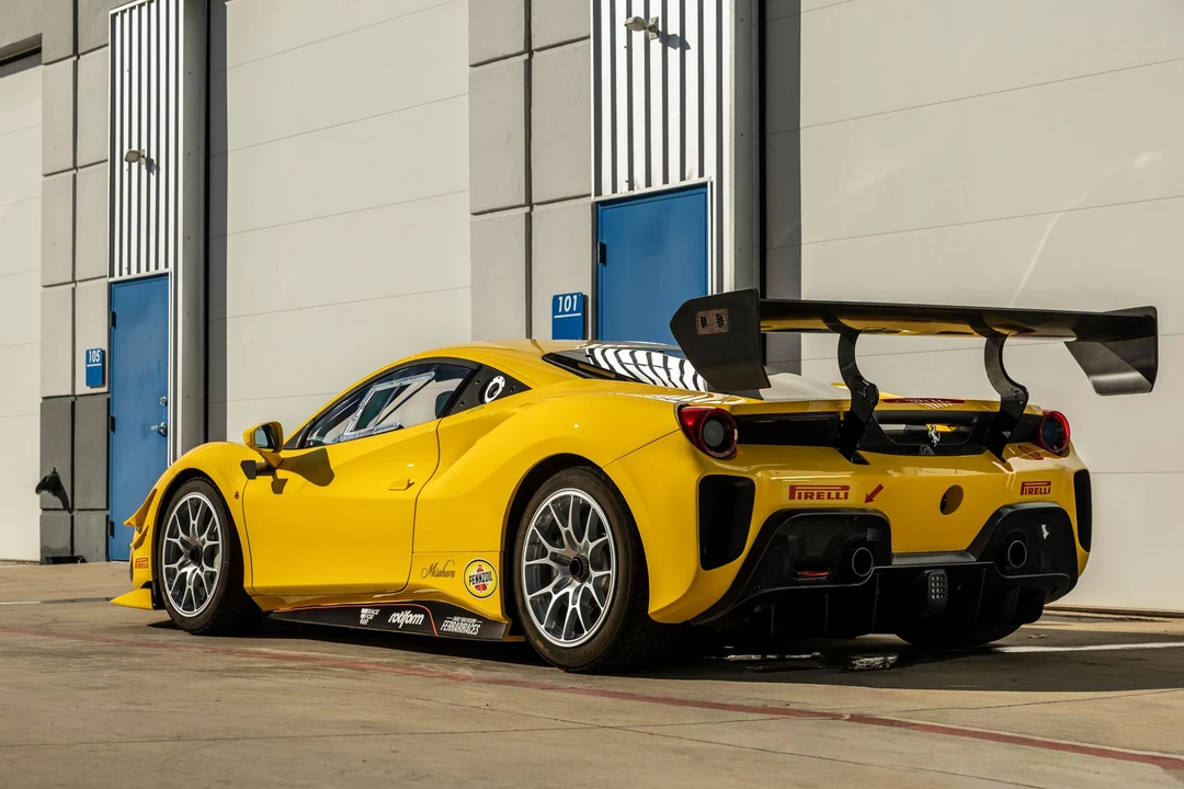 2022 Ferrari 488 - Image 7 of 31