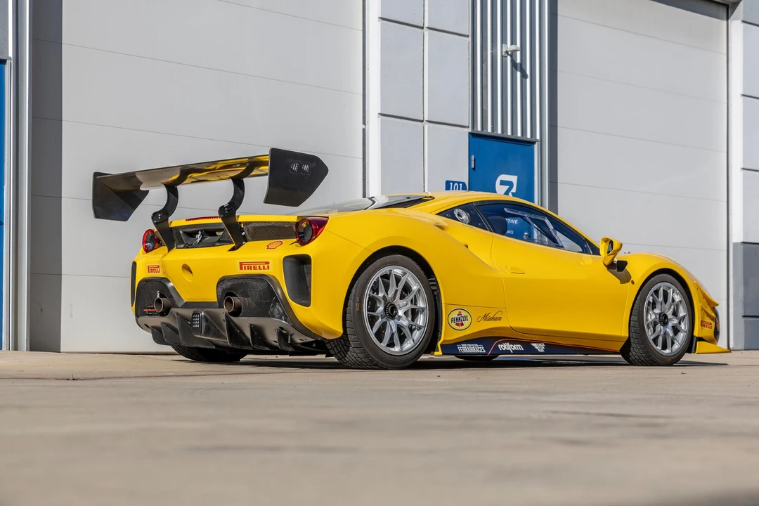2022 Ferrari 488 - Image 11 of 31