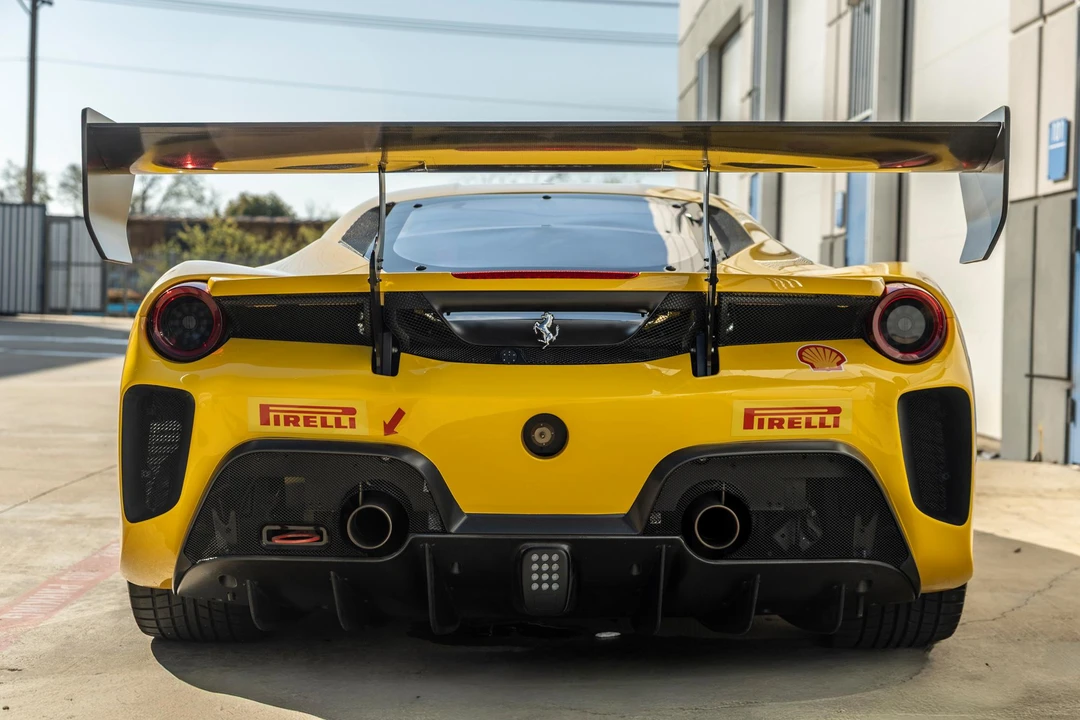2022 Ferrari 488 - Image 10 of 31