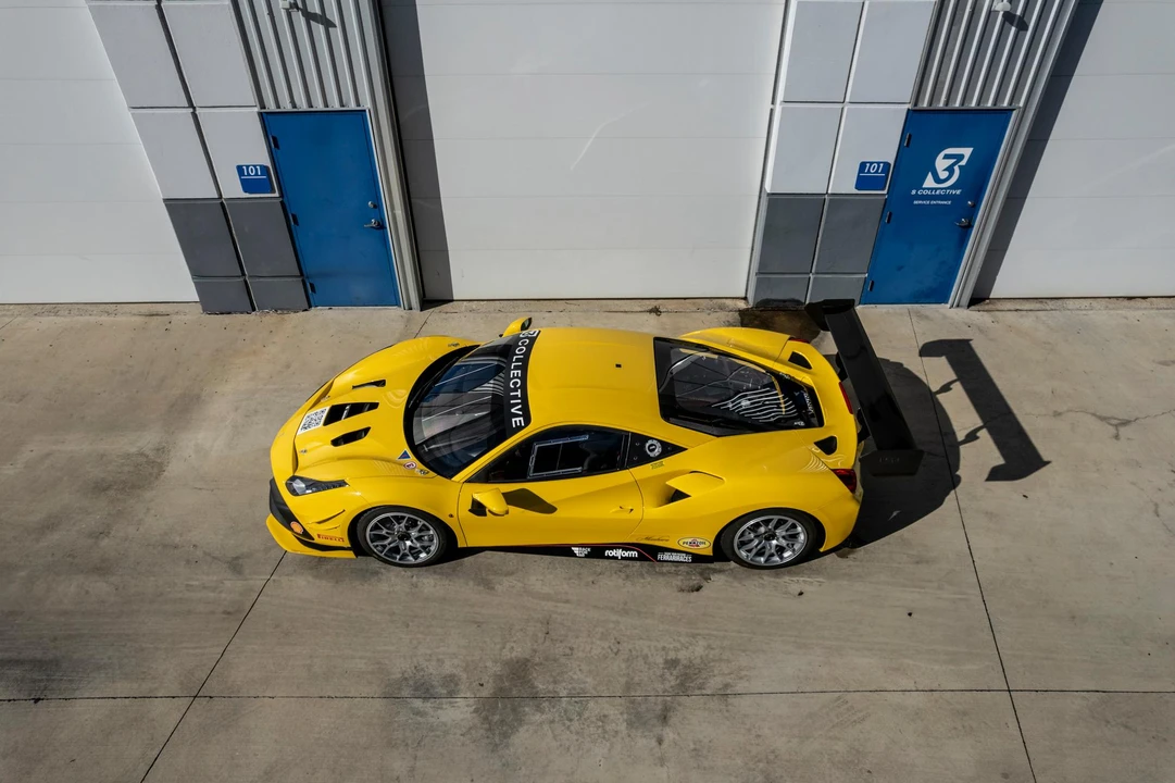 2022 Ferrari 488 - Image 19 of 31