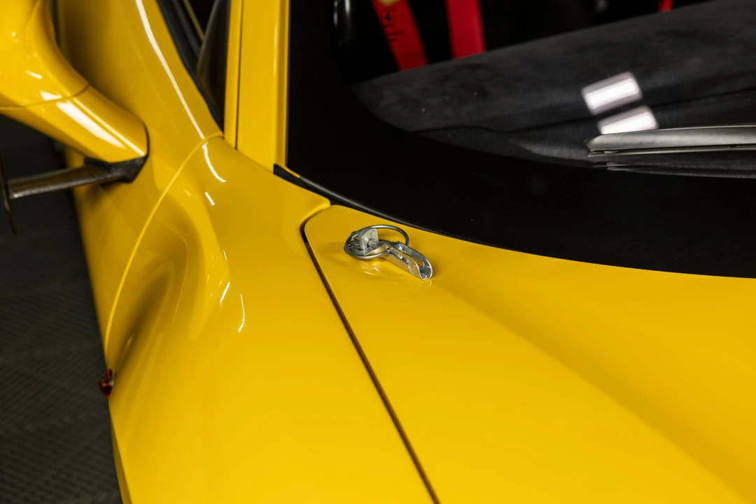 2022 Ferrari 488 - Image 22 of 31