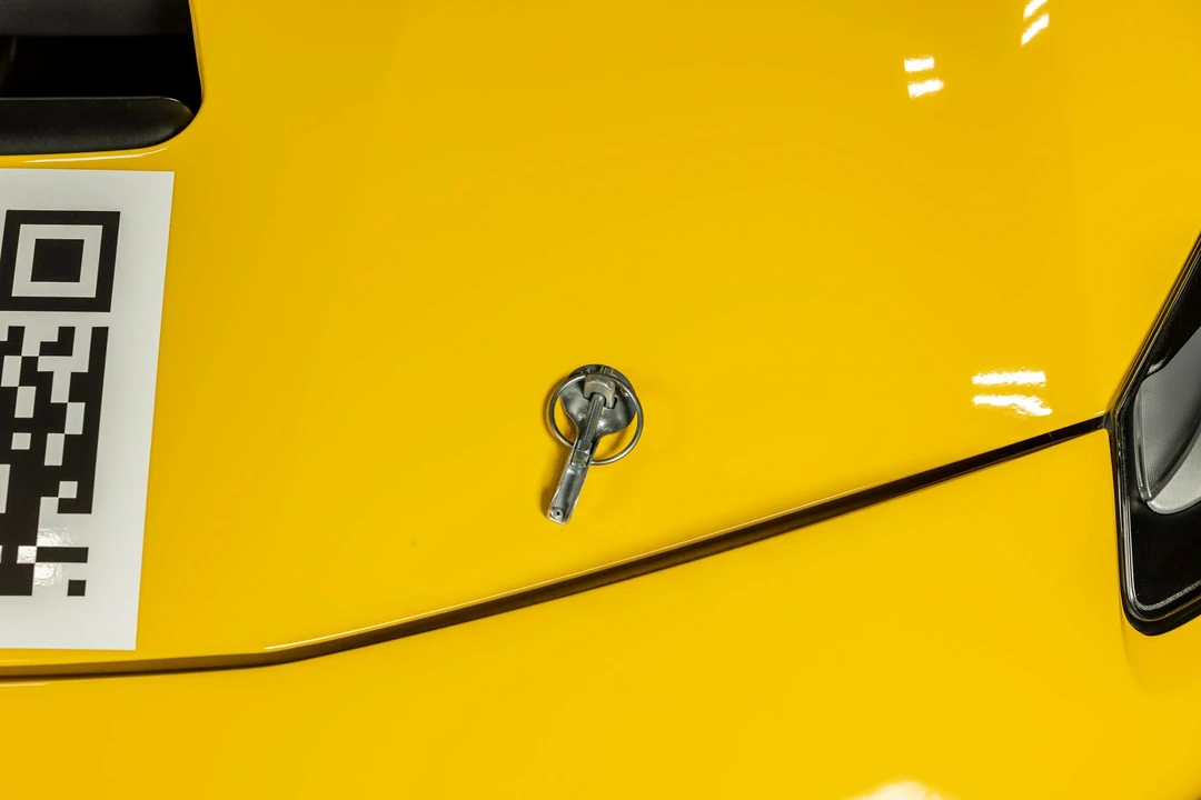2022 Ferrari 488 - Image 28 of 31